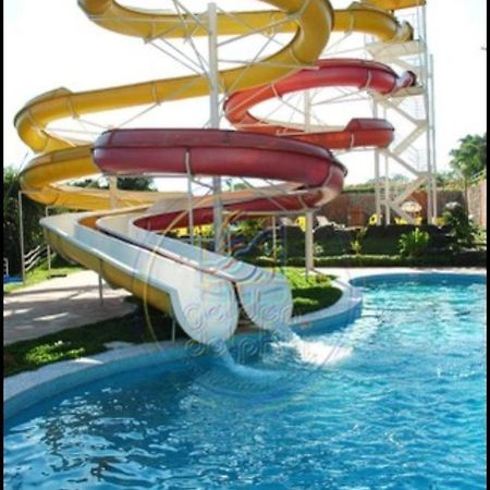 Golden Dolphin Grand Hotel Suite Particular Caldas Novas Buitenkant foto