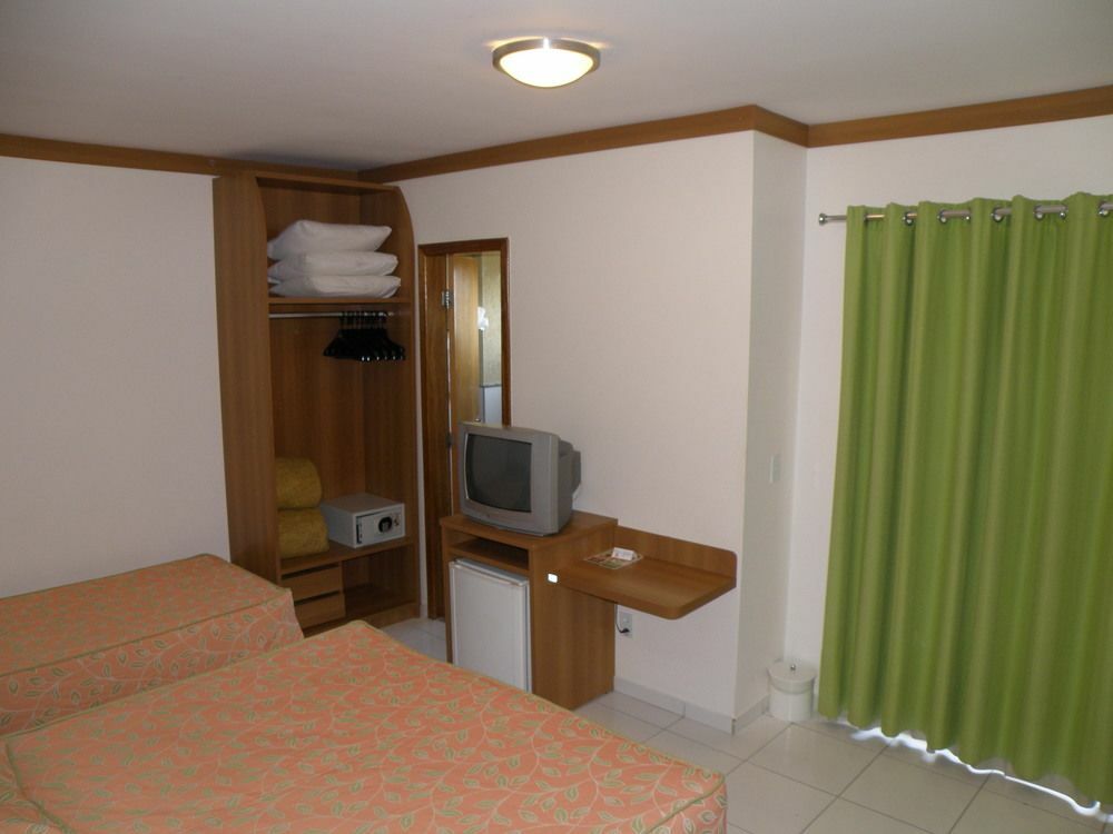 Golden Dolphin Grand Hotel Suite Particular Caldas Novas Buitenkant foto